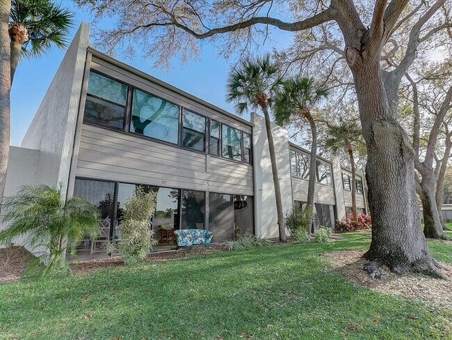 Building Photo - 307 Timber Lake Dr