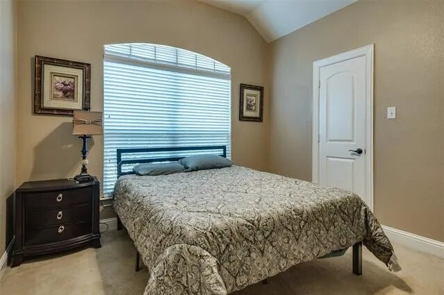 Building Photo - 1734 Boxwood Ln