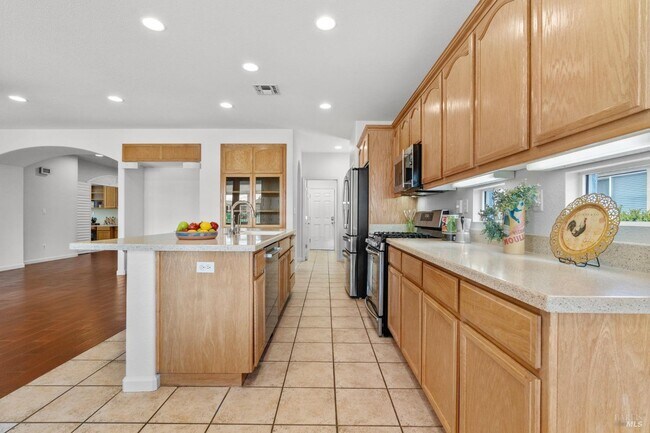 Building Photo - 369 Pebble Beach Dr