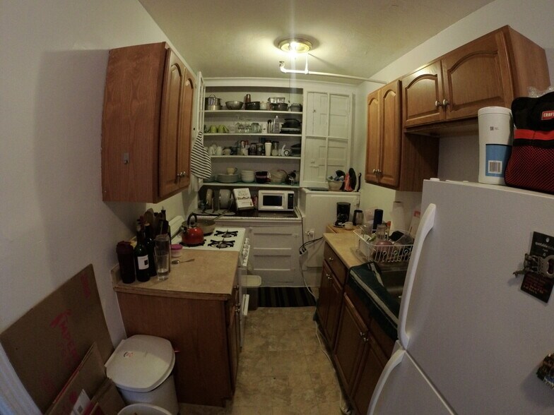 Building Photo - 1622 Commonwealth Ave