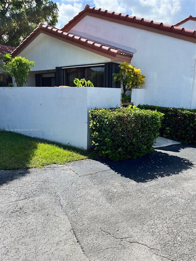 Building Photo - 7515 SW 153rd Ct