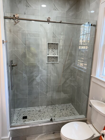 Master Shower - 312 Lafrance Rd