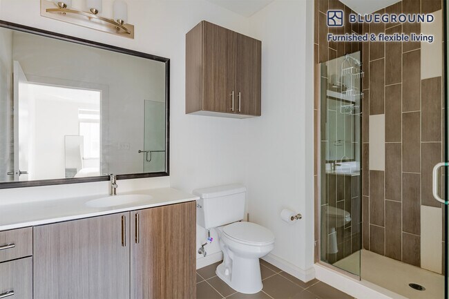 Building Photo - 36 River St