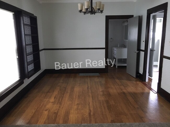 Building Photo - Two Bedroom, 1 1/2 Baths