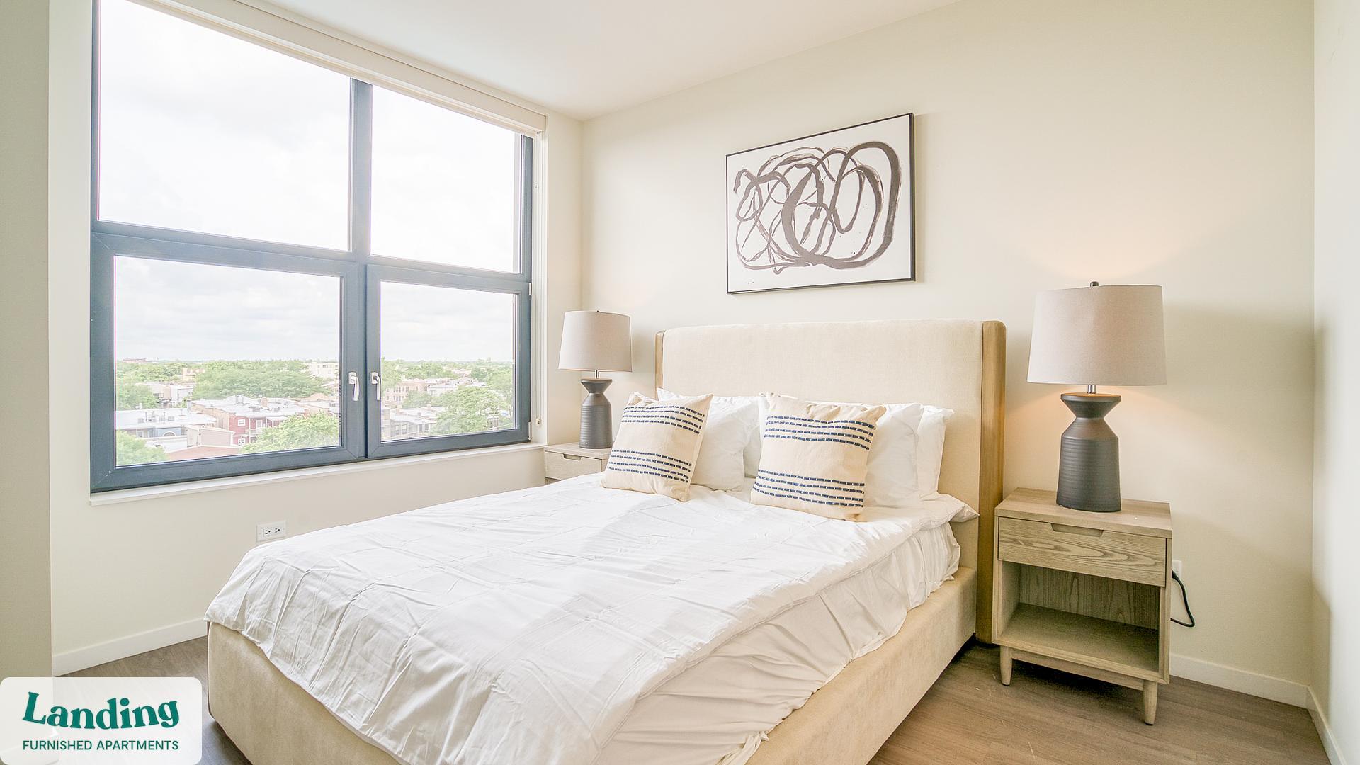 Building Photo - 2480-2522-2522 N Milwaukee Ave