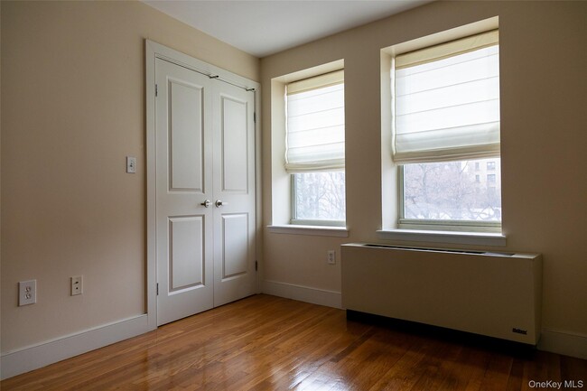 Building Photo - 362 St Nicholas Ave