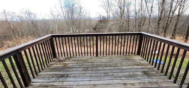 Building Photo - 448 Old Mountain Rd