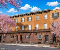 Building Photo - 1725 Lombard St