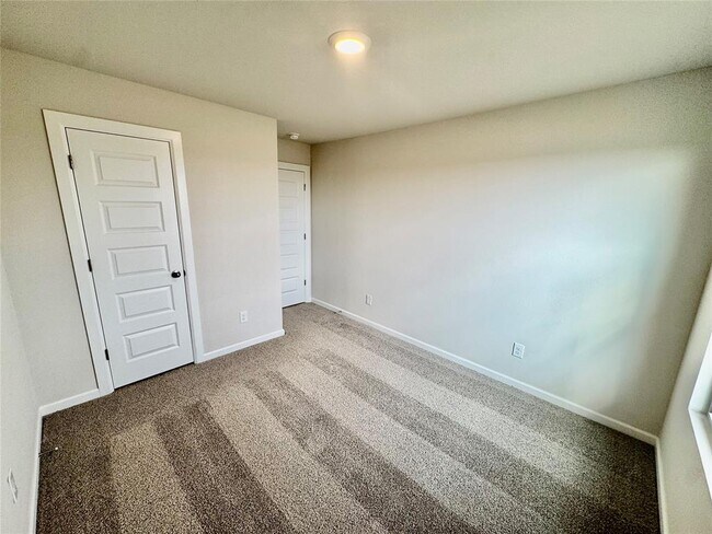 Building Photo - 6101 Blackwood Blvd