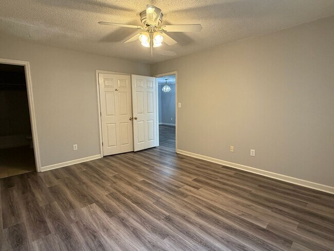 Building Photo - 4420 Misty Cove Ct