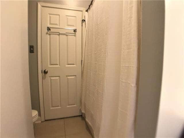 Building Photo - 1057 Marina Dr