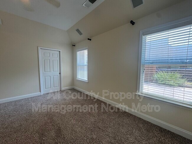 Building Photo - 2325 Chimney Cottage Cir NE