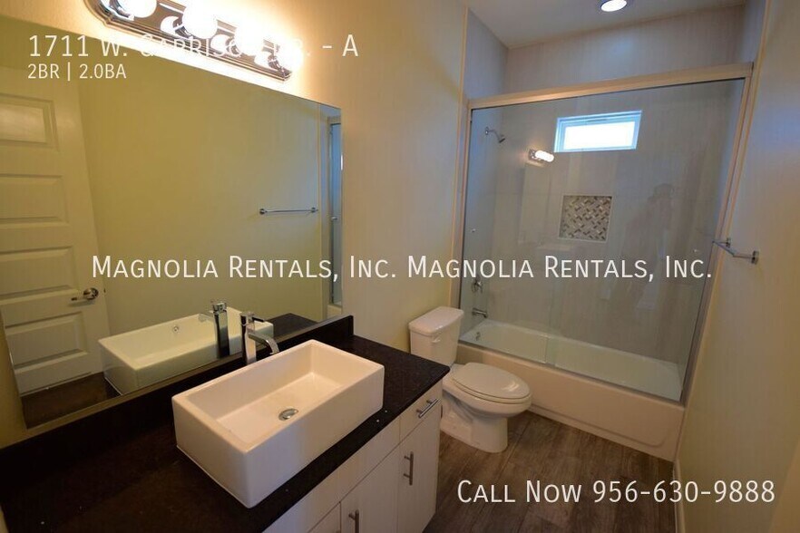 Building Photo - 1711 W Garrison Dr