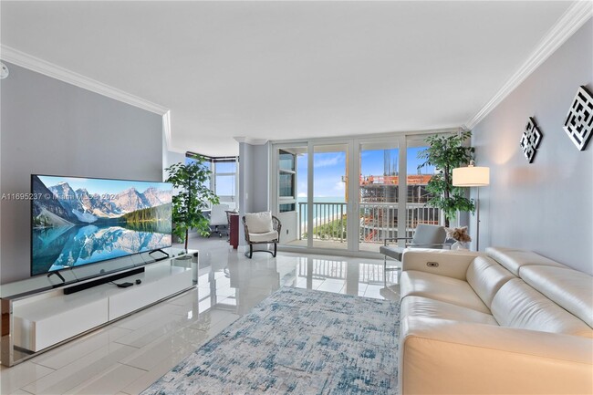 Building Photo - 1370 S Ocean Blvd