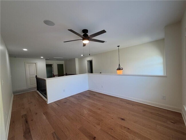 Building Photo - 4805 Carriage Bridge Ln