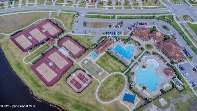 Building Photo - 7935 Wyndham Dr