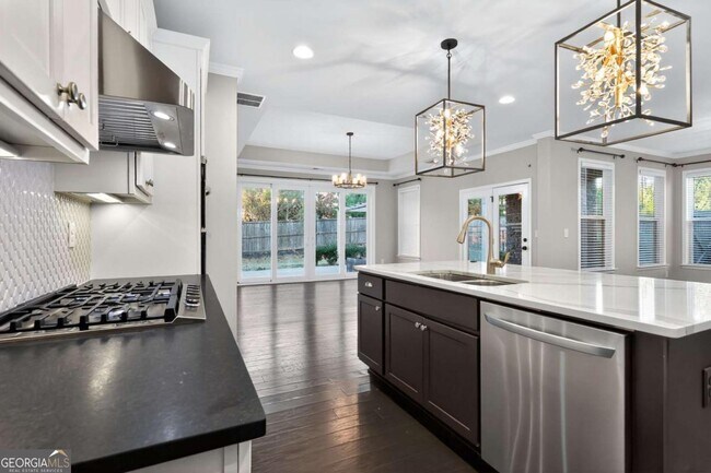 Building Photo - 3515 Knobcone Dr