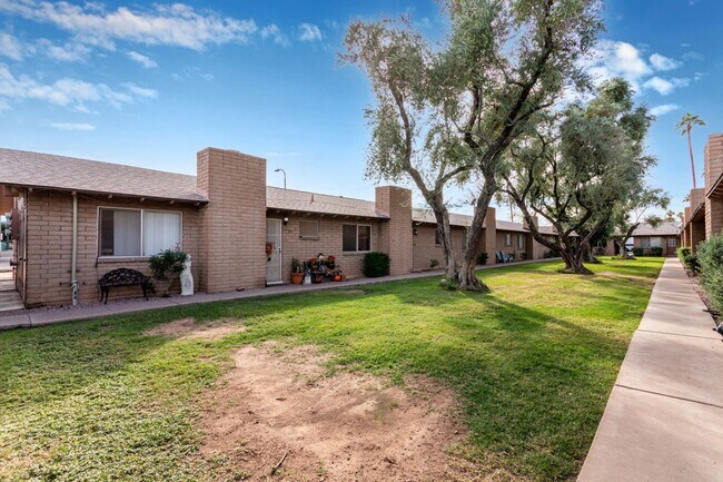 Building Photo - Prime Tempe Location – Minutes from ASU!