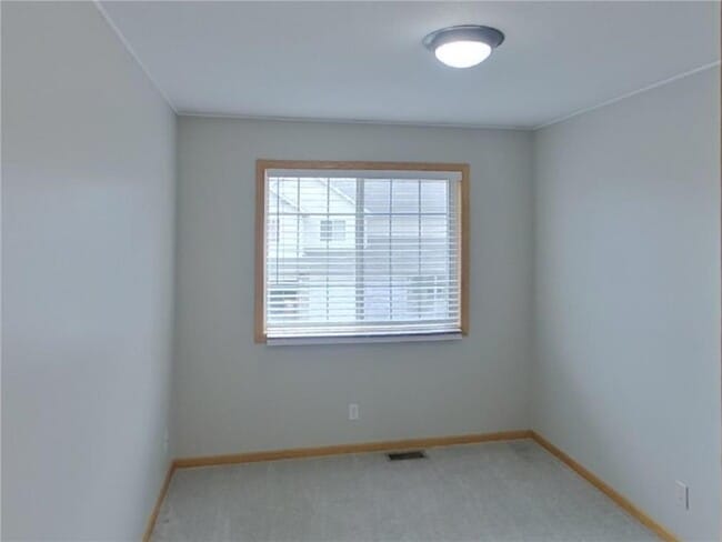 Building Photo - 13758 Flay Ave N