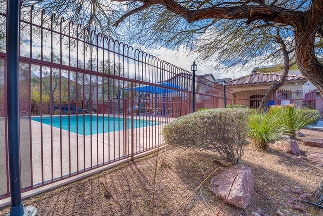 Building Photo - Status: Accepting Applications