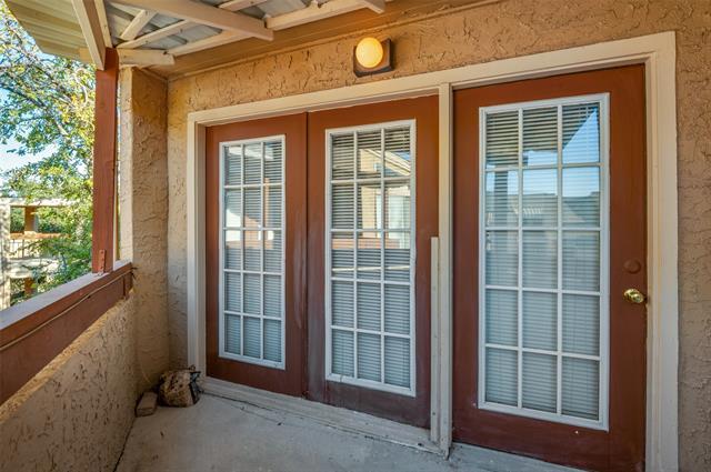 Building Photo - 5550 Spring Valley Rd