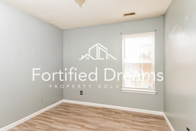 Building Photo - New Rental