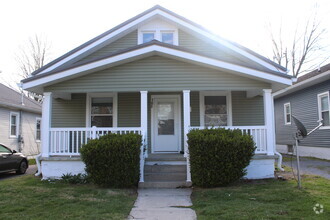 Building Photo - 108 S Alta Ave