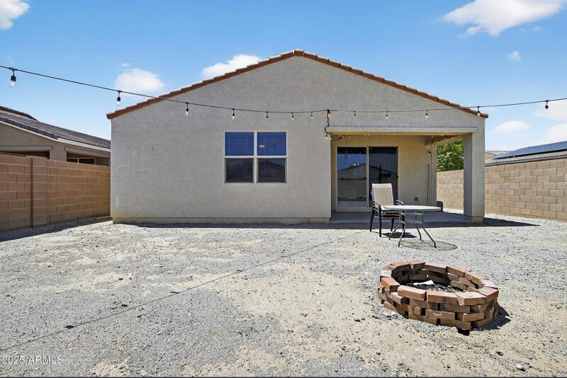 Building Photo - 23700 W Watkins St