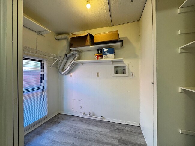 Building Photo - Charming Home for Rent