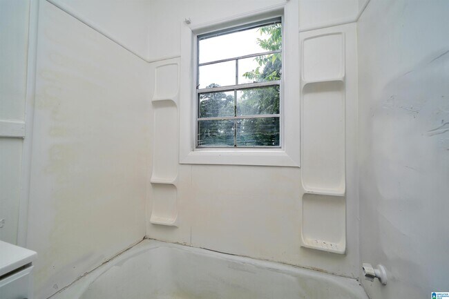 Building Photo - 3005 AVENUE J Ave