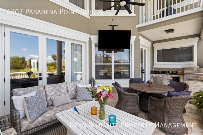 Building Photo - Fully Furnished LUXURY Home in Exclusive PYCC