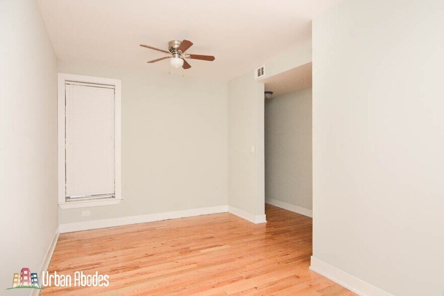 Building Photo - 622 W Oakdale Ave