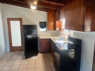 Building Photo - 201 Mae St