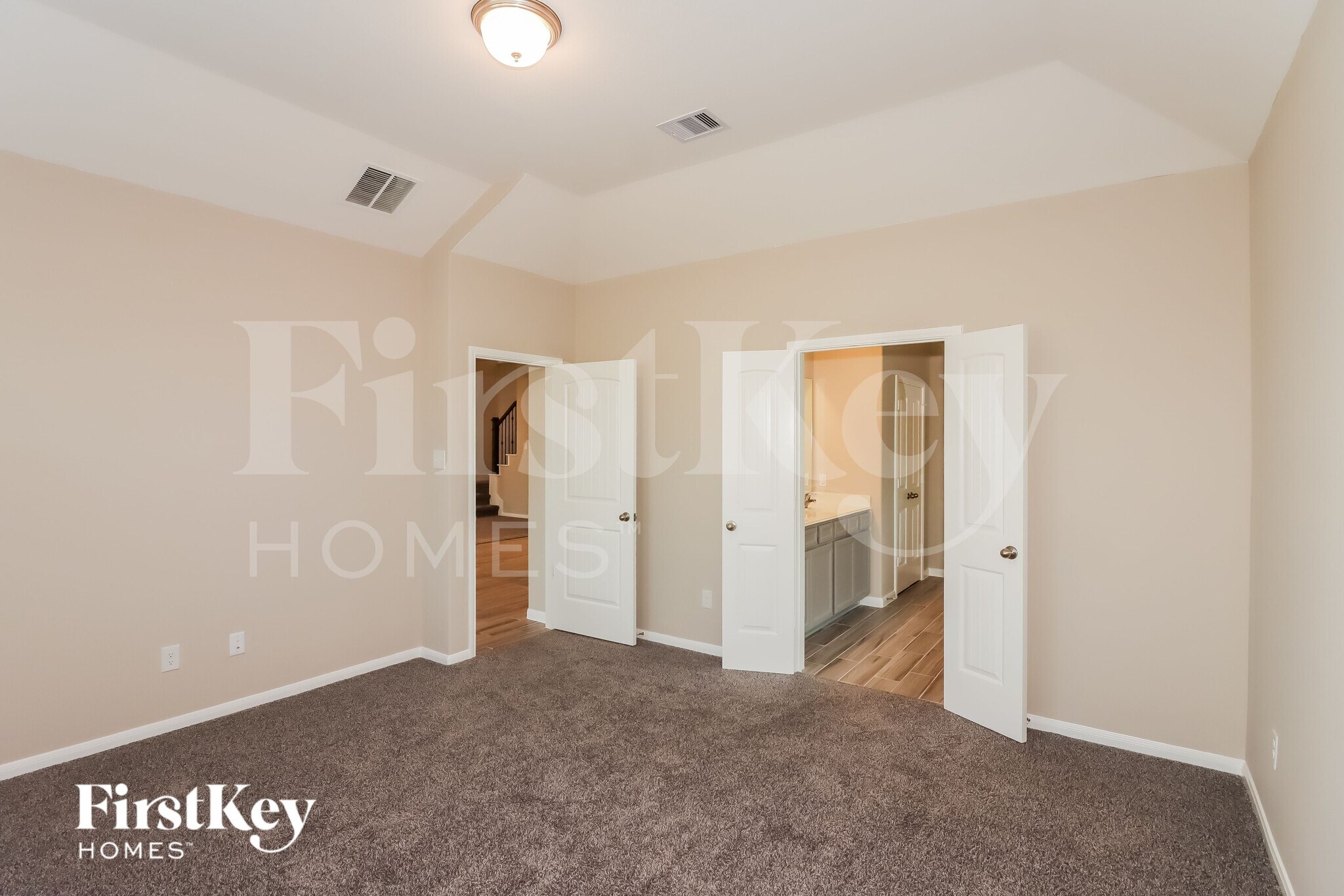 Building Photo - 4615 Red Yucca Dr