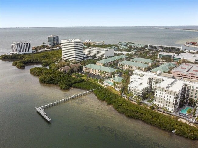 Building Photo - 4304 Bay Club Cir