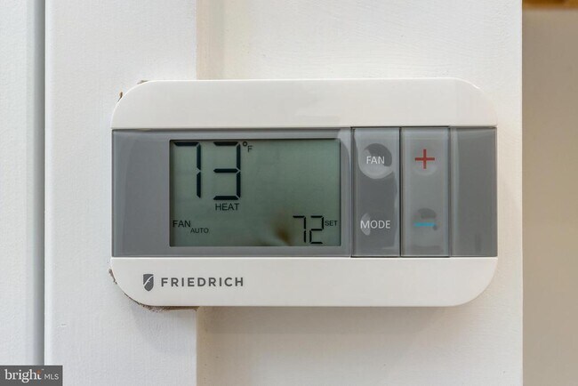 Building Photo - 2717 N Howard St