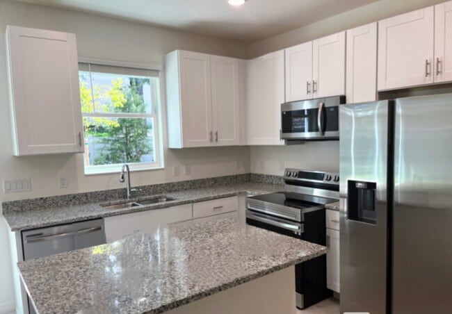 Building Photo - 4344 Sailplane Ct