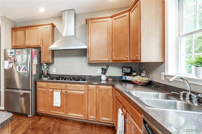 Building Photo - 11107 Manor View Dr