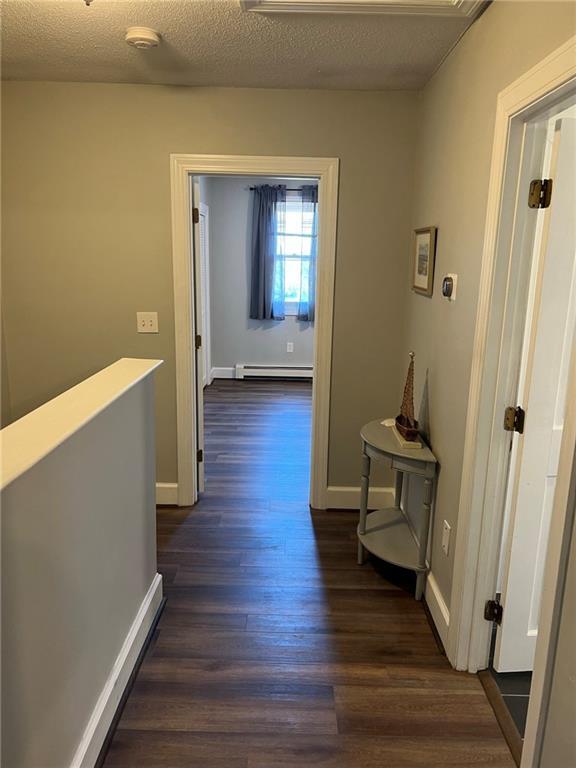 Building Photo - 223 Oliphant Ln