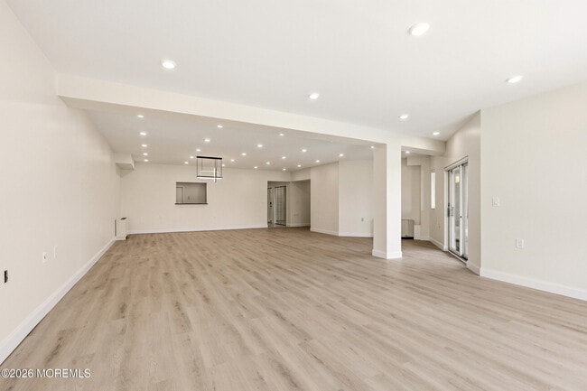 Building Photo - 300 Ocean Ave N