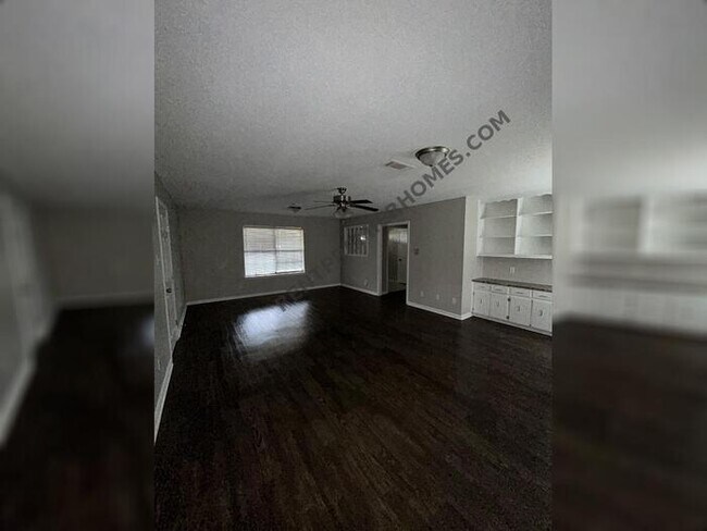 Building Photo - 100 Hampton Cove