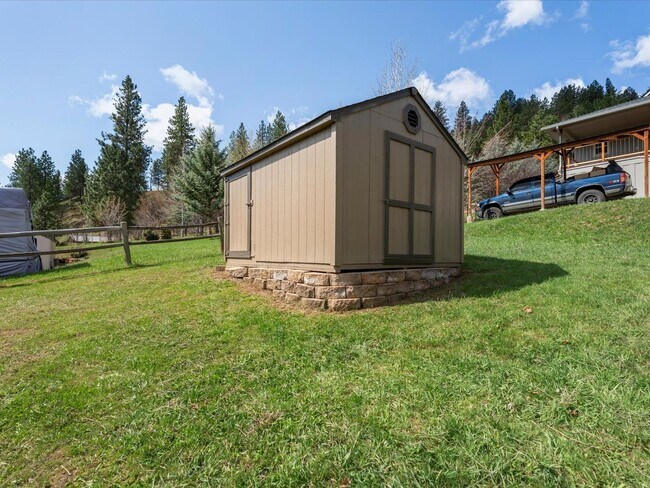 Building Photo - Spacious Single-Level Home in Wilderness Ranch