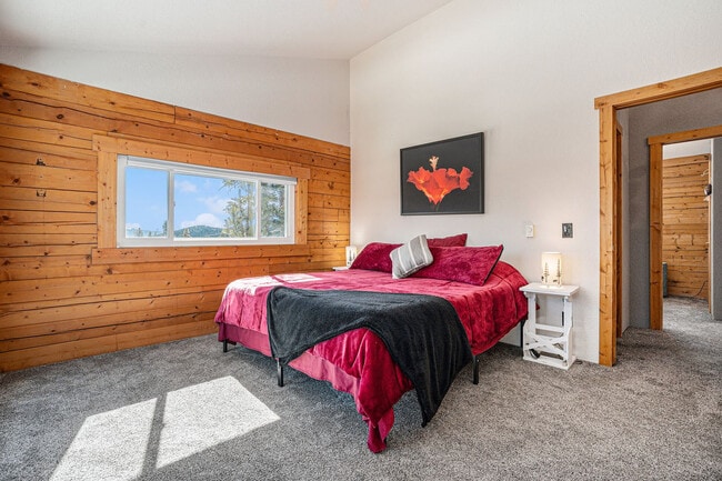 Building Photo - 1353 Alice Rd