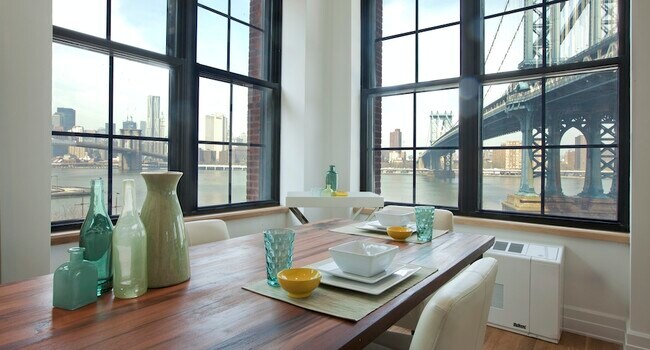 Building Photo - 30 Washington St