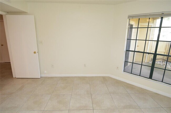 Building Photo - 8629 Fancy Finch Dr