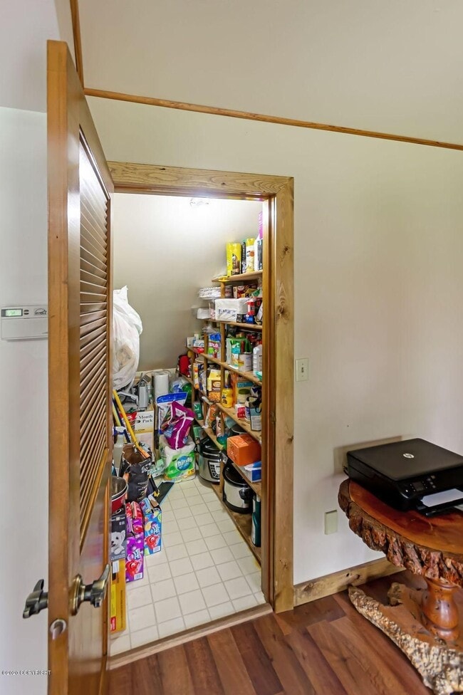 Building Photo - 11070 Equestrian St