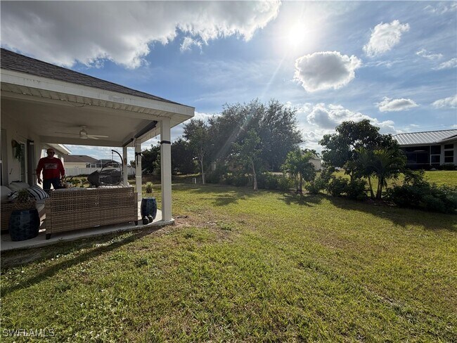 Building Photo - 4236 NE 20th Pl