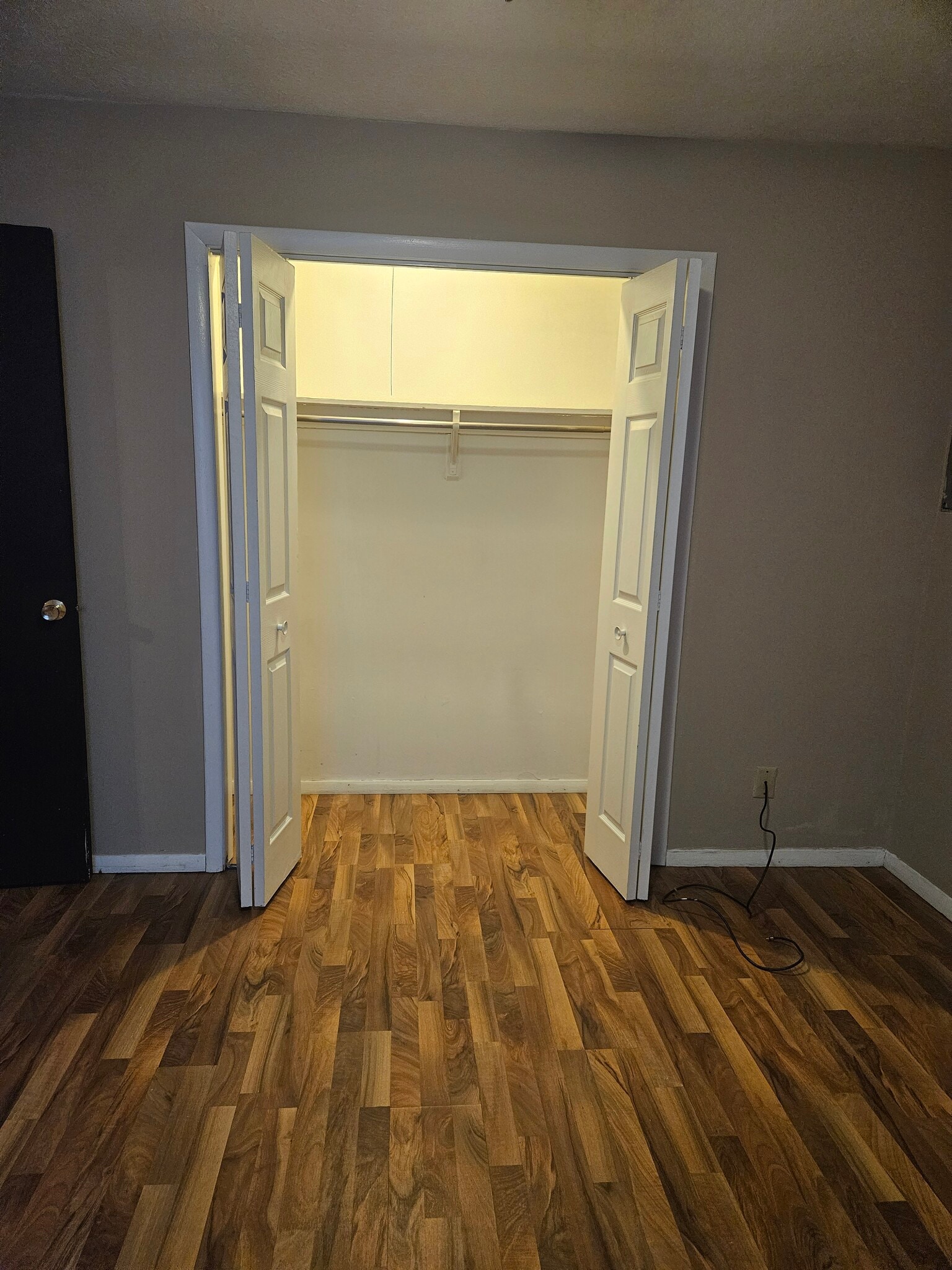 Building Photo - 105 College Park Ct