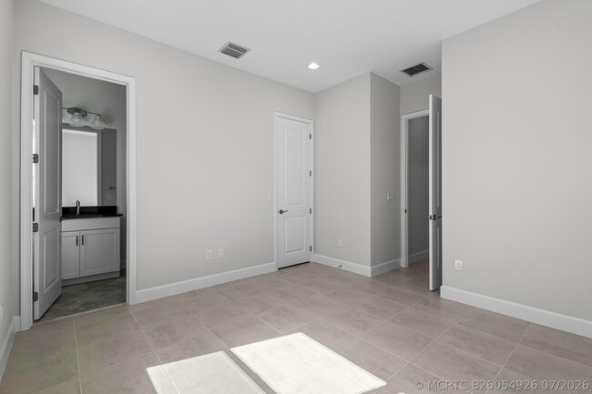 Building Photo - 14200 Lacebark Ln