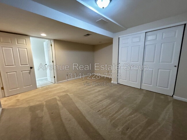 Building Photo - 16410 Woodlodge Ct